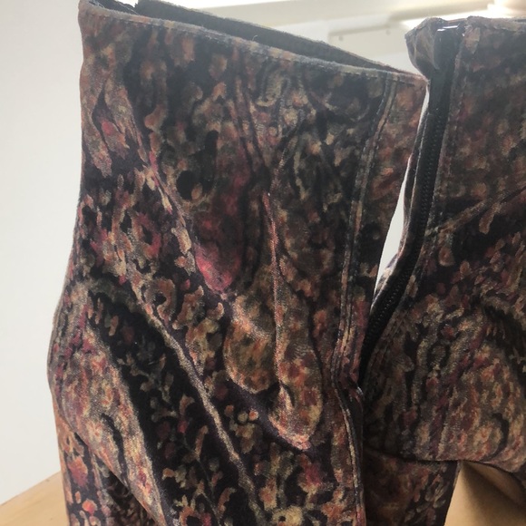 70s Style Velvet Tapestry Platform Booties, 7 - Picture 6 of 6